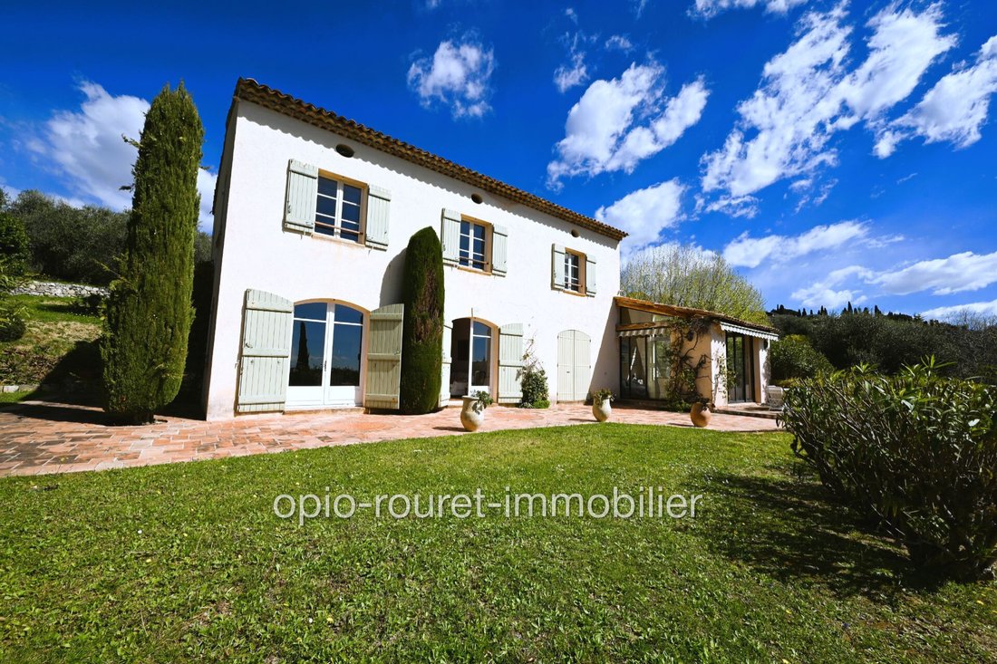 Villa in Grasse, Provence-Alpes-Côte d'Azur, France 2 - 17663203