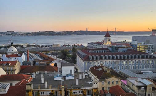 Apartment in Misericordia, Lisbon, Portugal 1