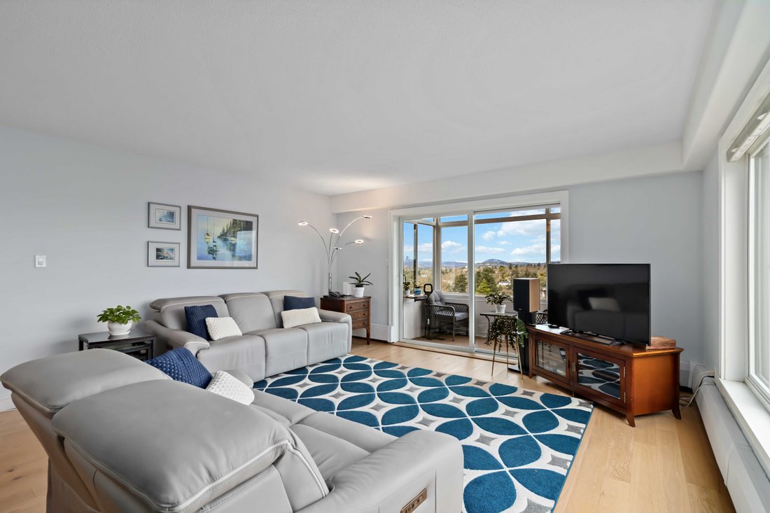 Condo in Victoria, British Columbia, Canada 5 - 17663840