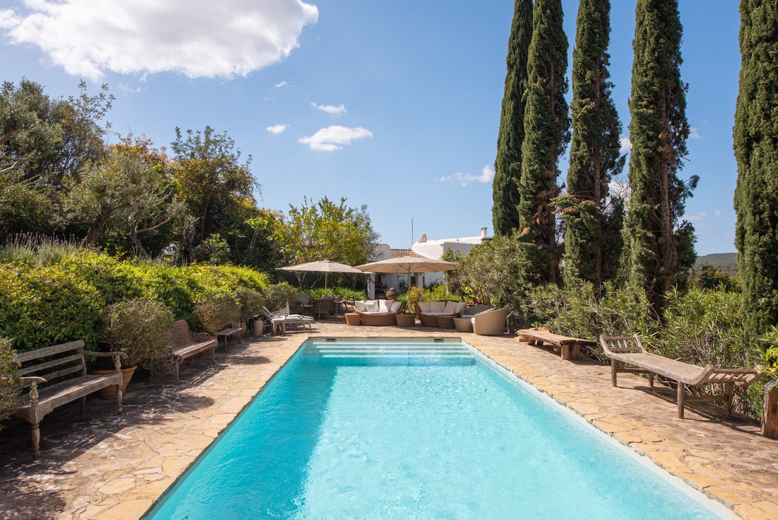 Villa in Sant Carles de Peralta, Santa Eularia des Riu, Balearic Islands 4 - 17662249