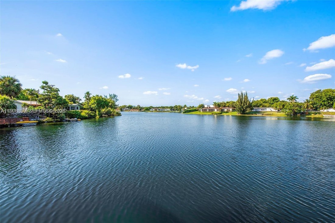 House in North Miami Beach, Florida, United States 1 - 16635456