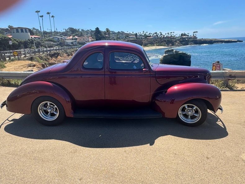 Coupe in Glendale, United States 5 - 17668537
