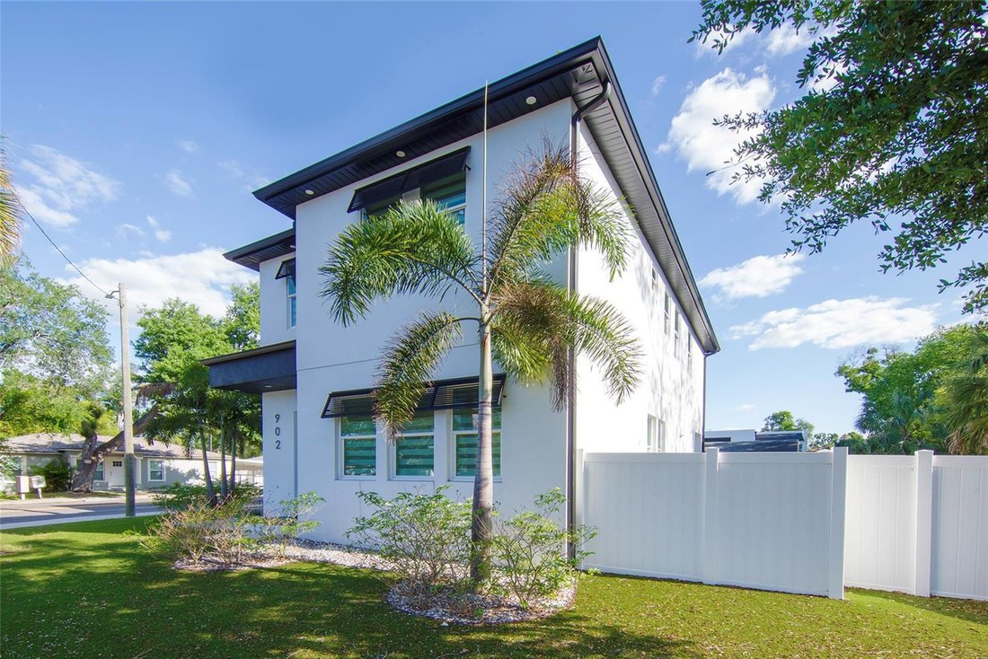 House in Tampa, Florida, United States 4 - 17668085