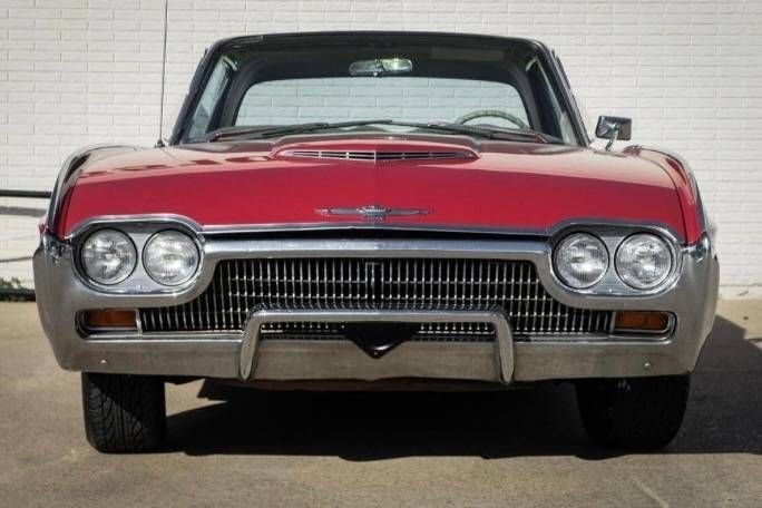 Coupe in Glendale, United States 3 - 17668535
