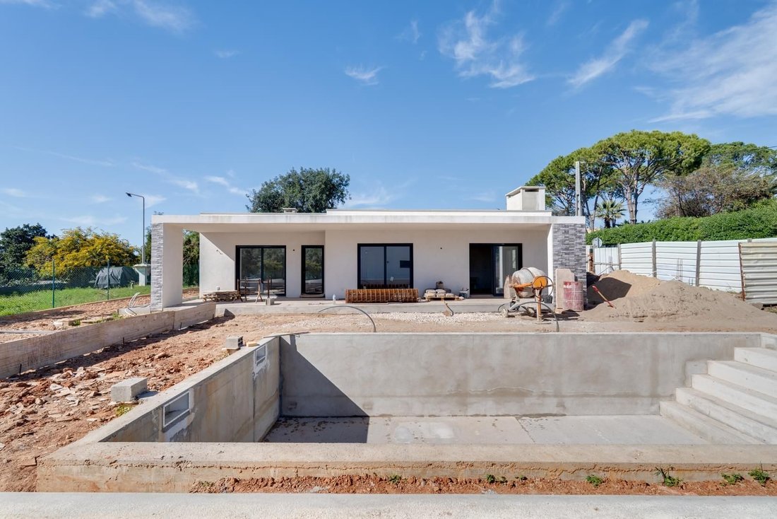 Villa in Loule (Sao Clemente), Algarve, Portugal 2 - 17668505