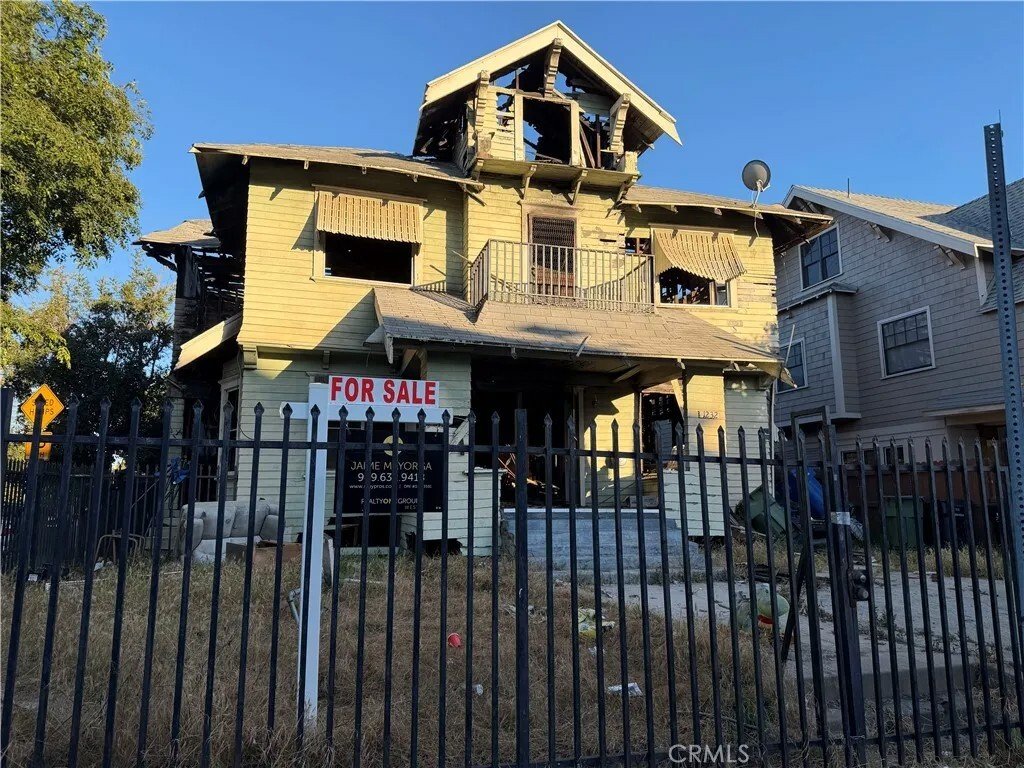Los Angeles, California, United States 1 - 17668180