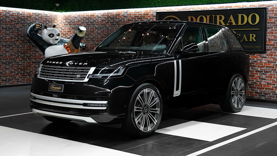 Suv in Dubai, United Arab Emirates 5 - 17667628