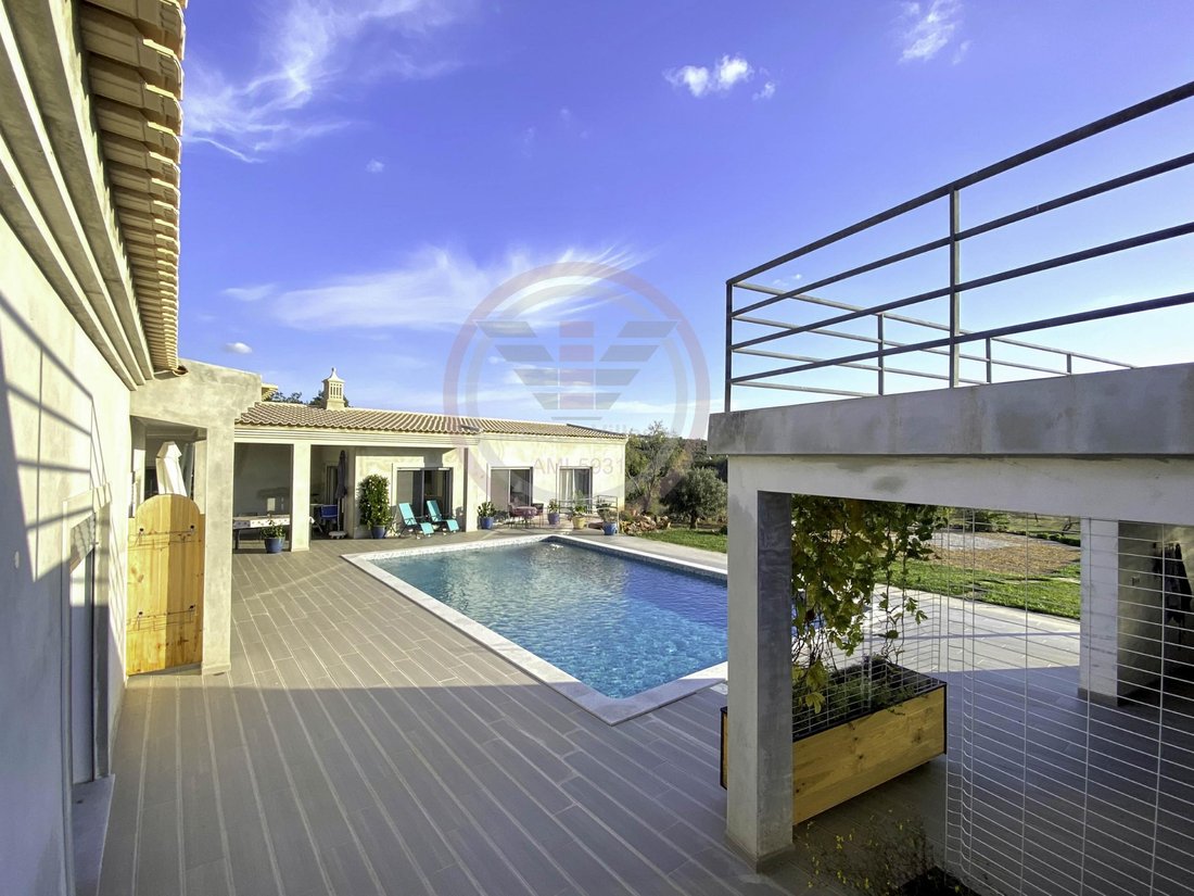 Villa in Loule (Sao Clemente), Algarve, Portugal 3 - 16572673