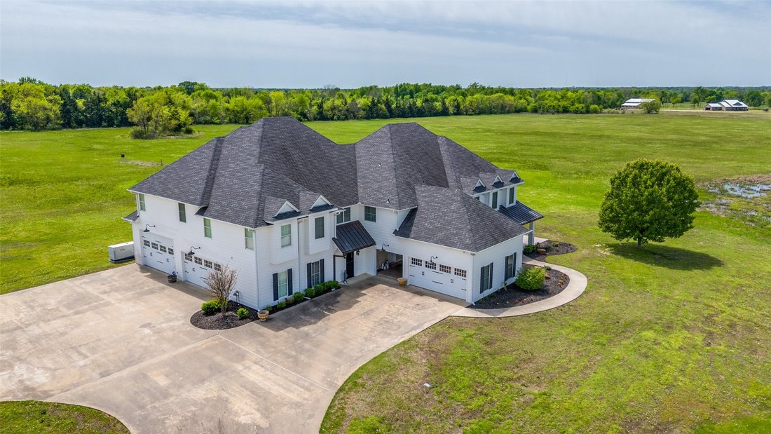 House in Paris, Texas, United States 2 - 17668453