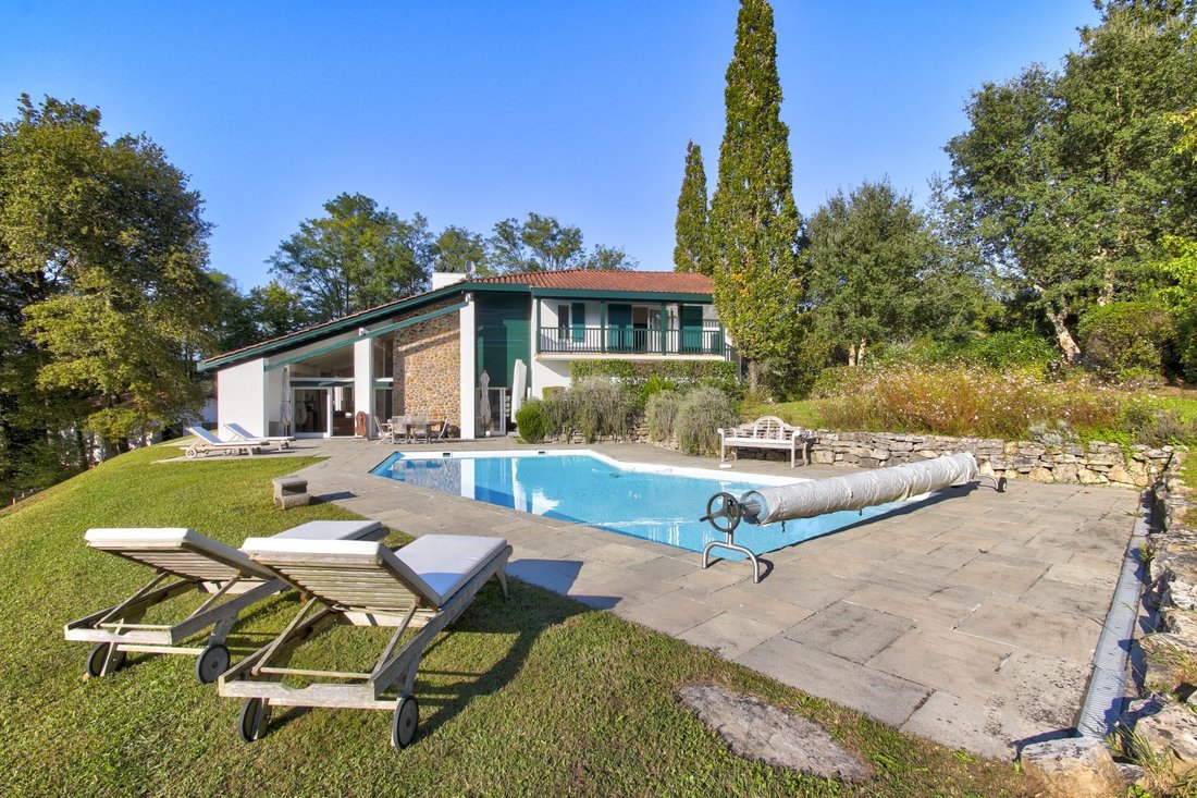 House in Mouguerre, Nouvelle-Aquitaine, France 2 - 17667680