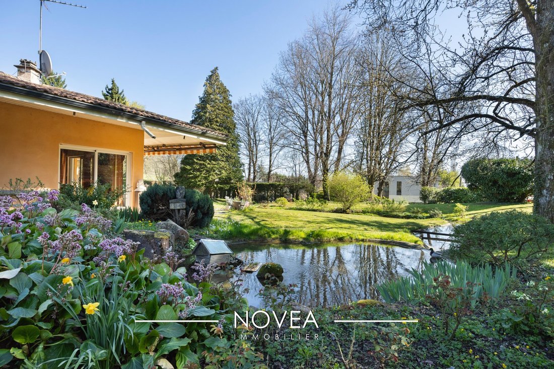 House in Saint-Cyr-au-Mont-d'Or, Auvergne-Rhône-Alpes, France 2 - 17667805
