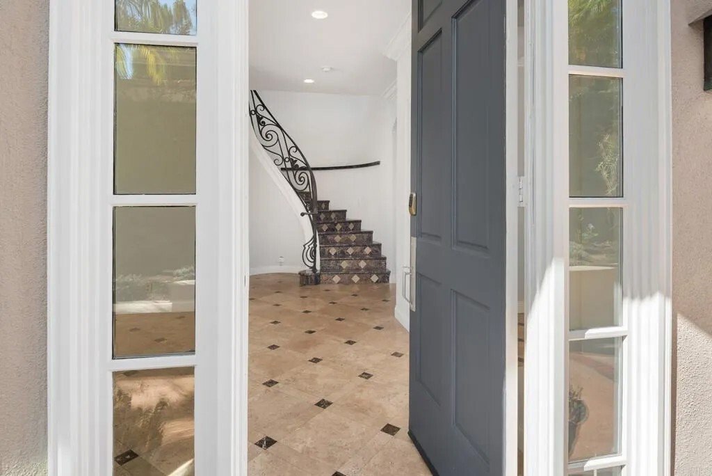 Condo in San Diego, California, United States 5 - 17668167