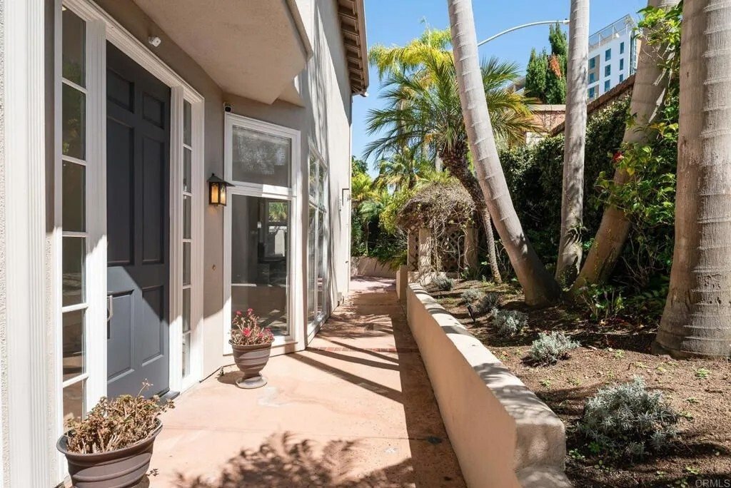 Condo in San Diego, California, United States 4 - 17668167