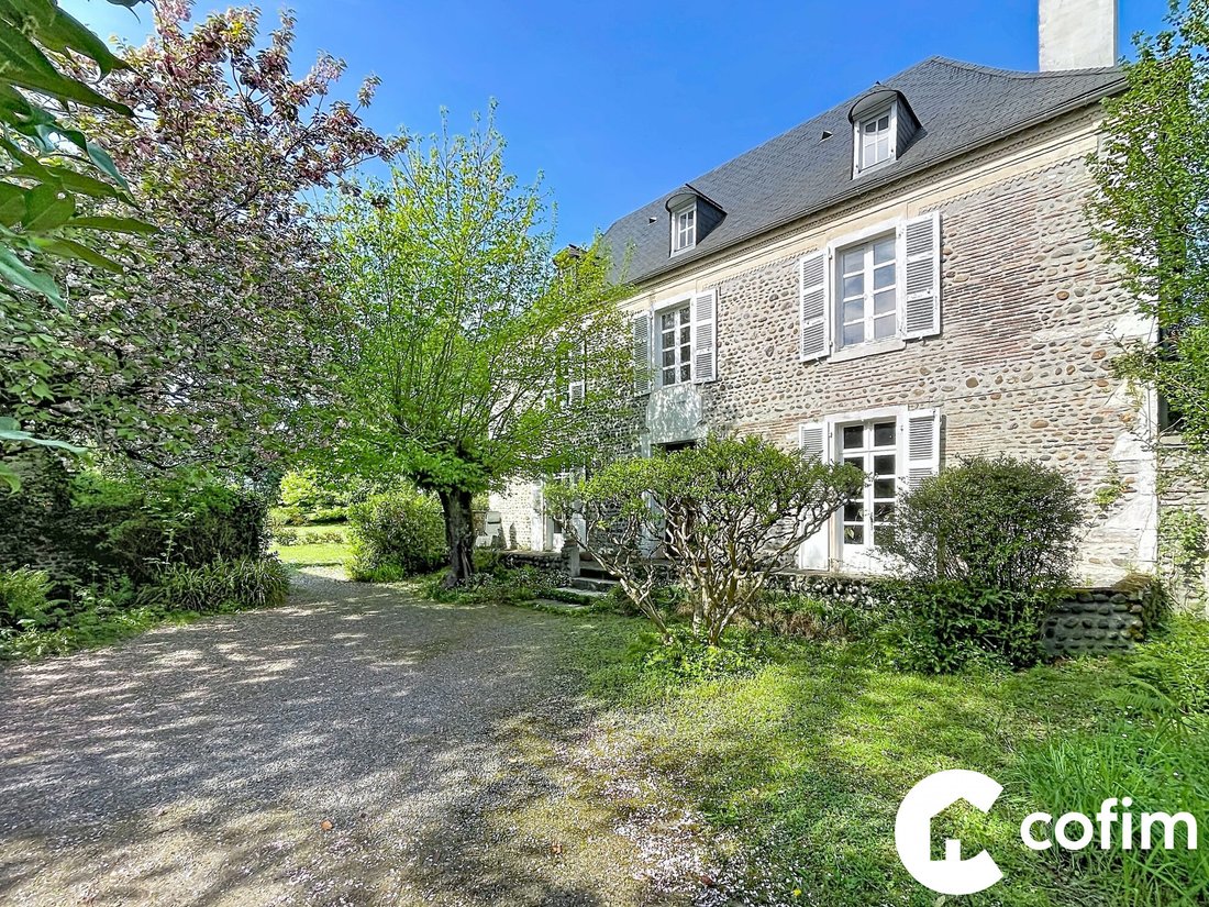 House in Serres-Castet, Nouvelle-Aquitaine, France 1 - 17667698