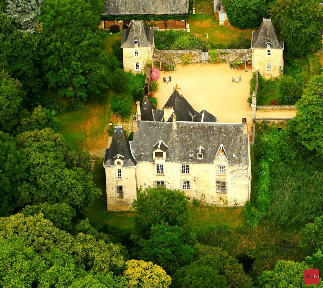 Estate in Pillerie-Bootz, Laval, Pays de la Loire 3 - 15652675
