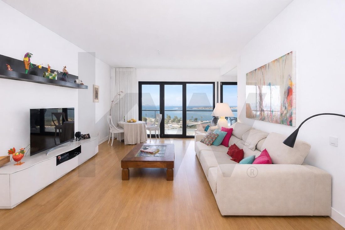 Apartment in Seixal, Arrentela e Aldeia de Paio Pires, Setubal, Portugal 2 - 17668229