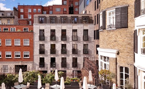 Apartment in Mayfair, Westminster, England 1
