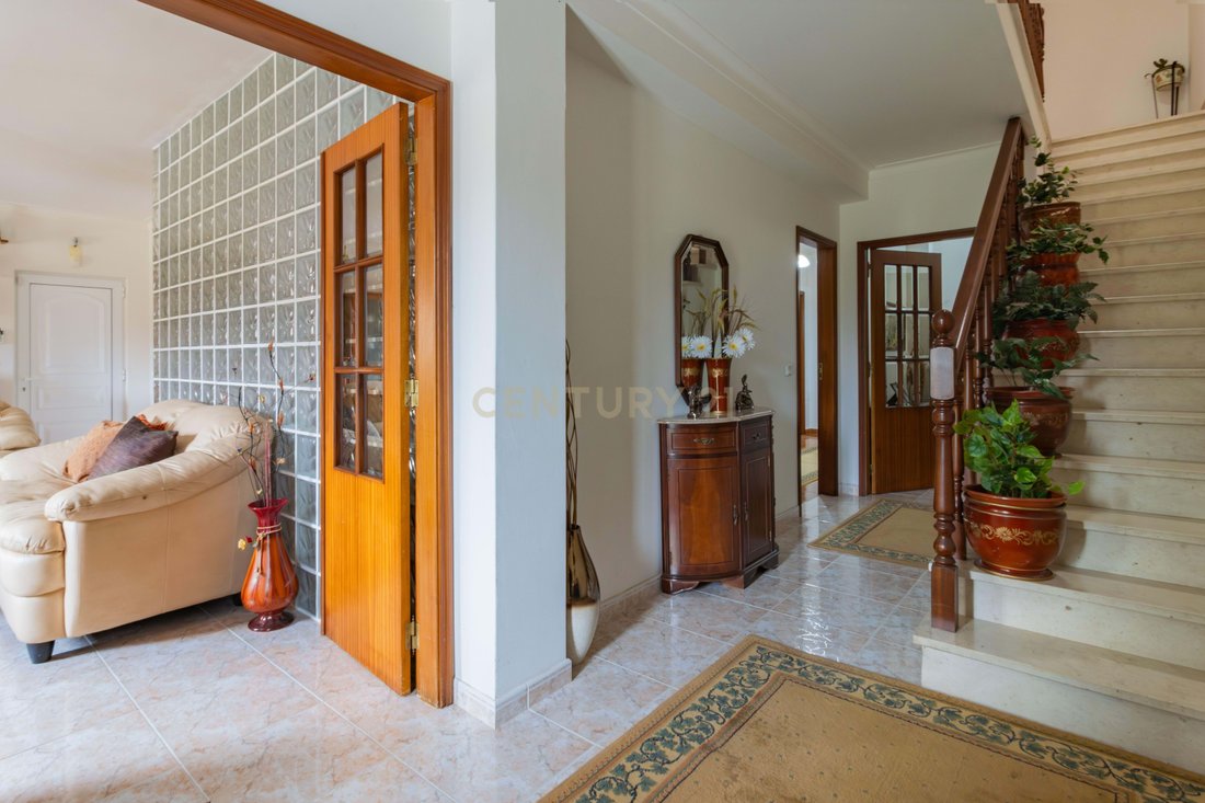 Villa in Arrabal, Leiria District, Portugal 4 - 17668715