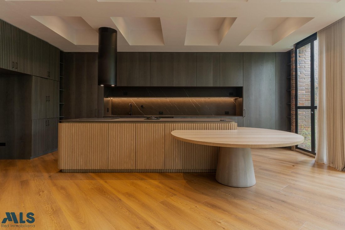 Apartment in Medellín, Antioquia, Colombia 5 - 17668559