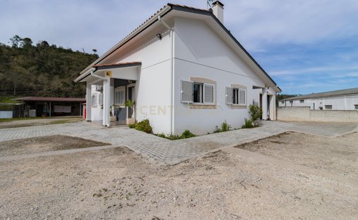 Villa à Arrabal, Leiria, Portugal 1