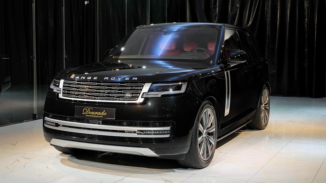 Suv in Dubai, United Arab Emirates 3 - 17668713