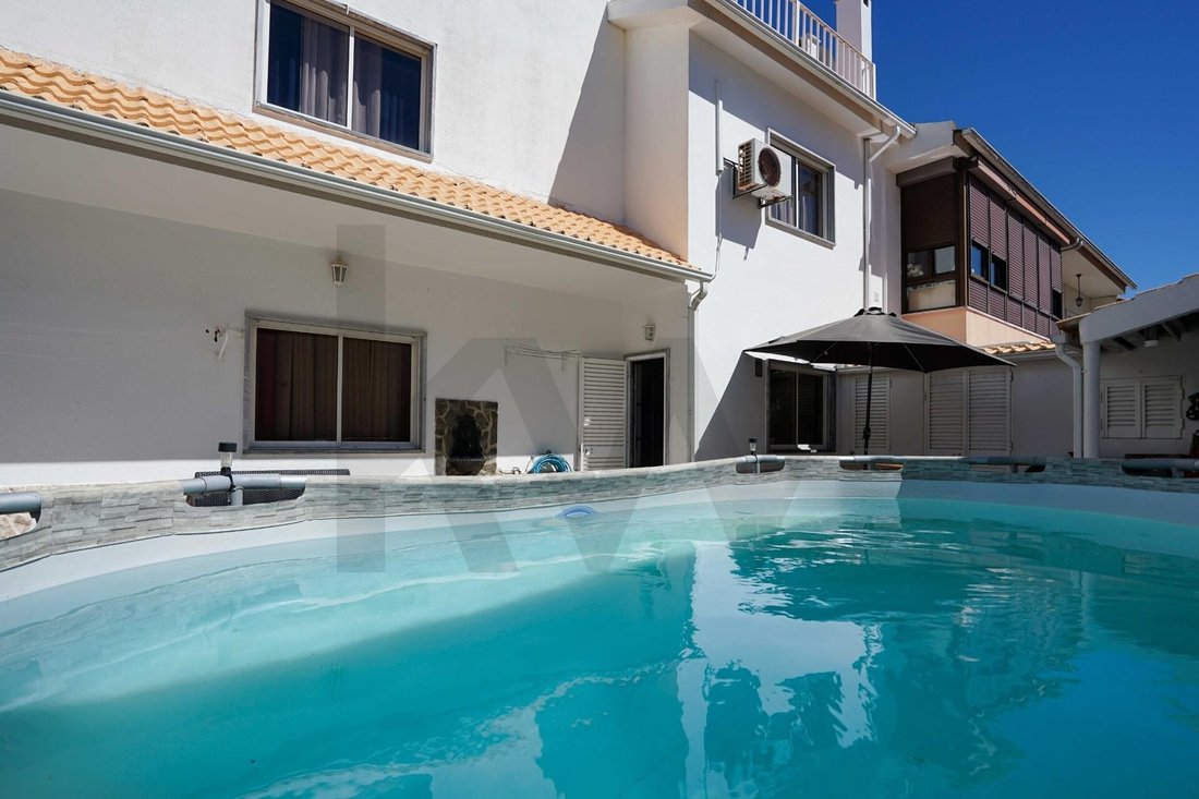 House in Corroios, Setubal, Portugal 1 - 17668712