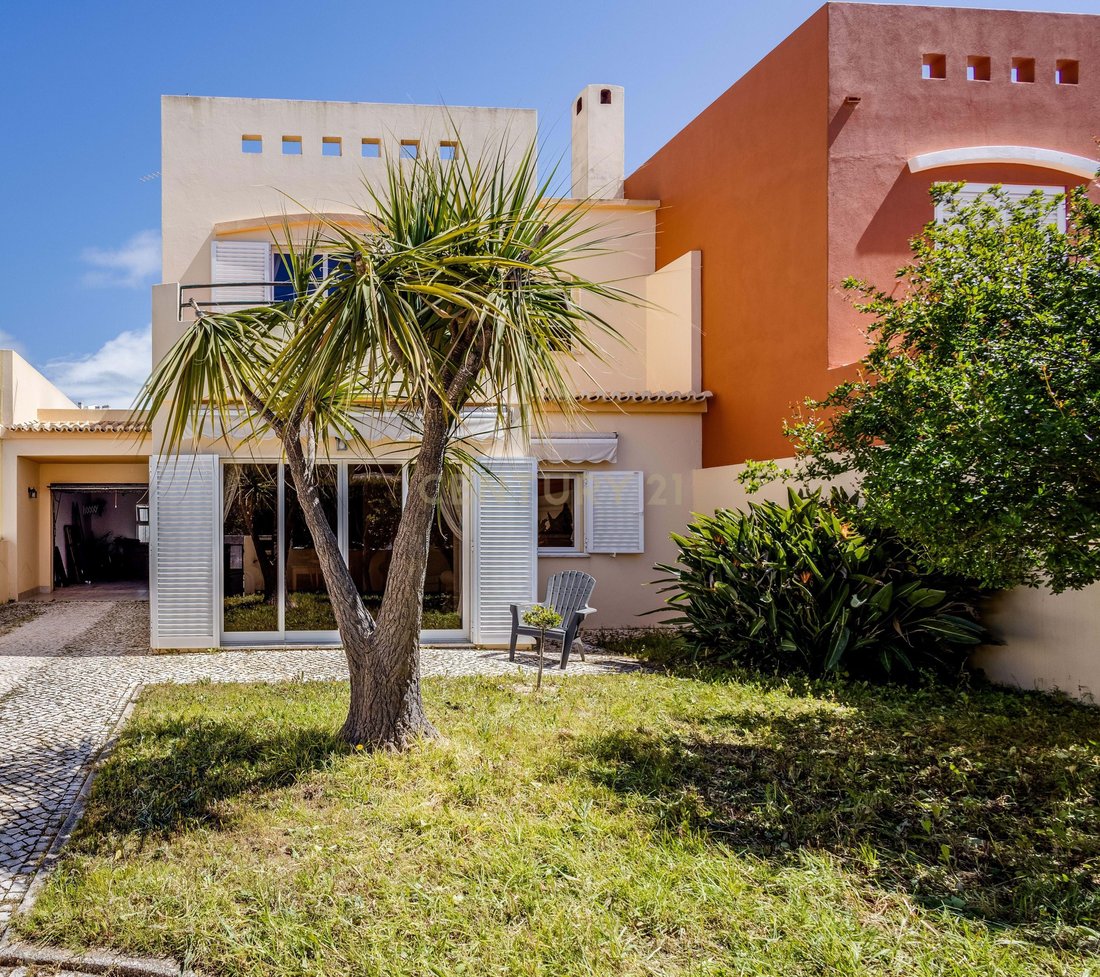 Villa in Sao Goncalo de Lagos, Algarve, Portugal 1 - 17668709