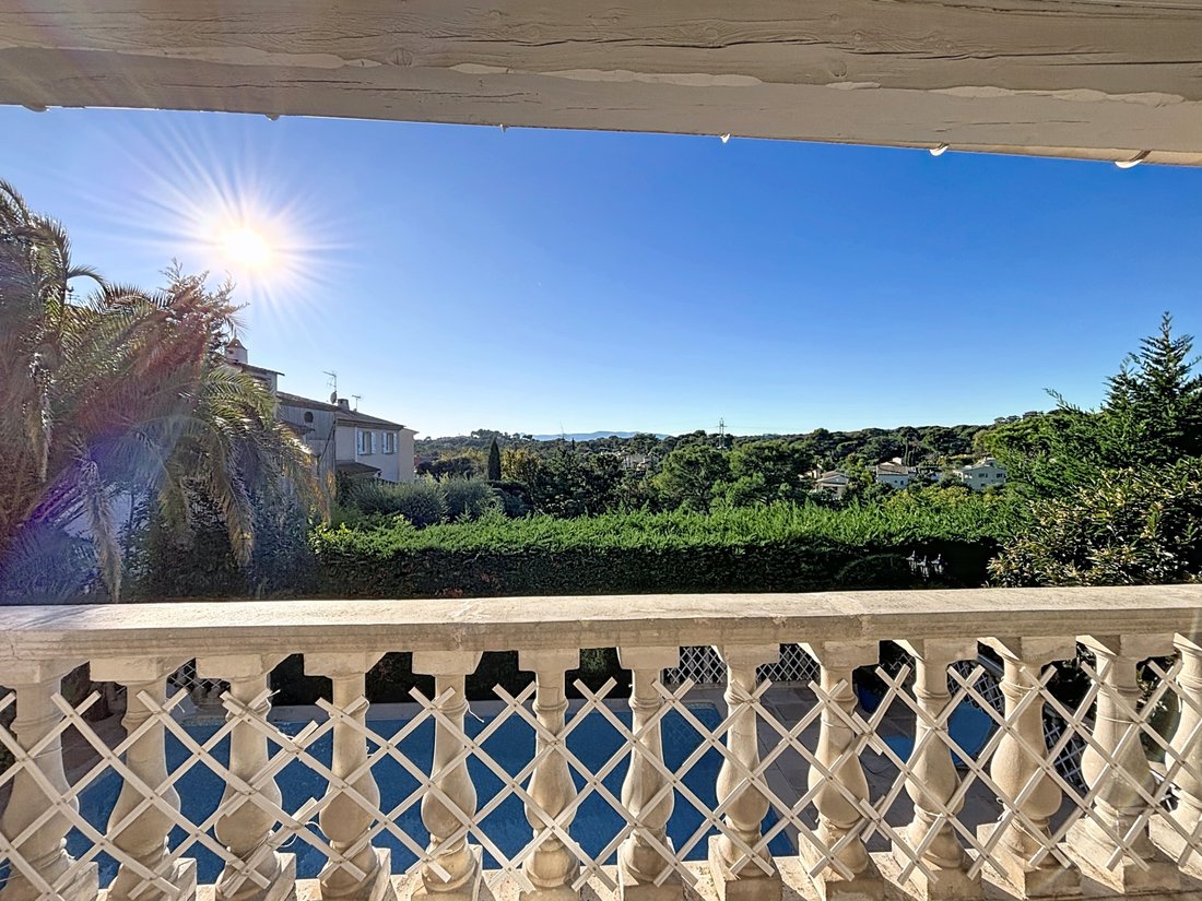 Villa in Le Dramont-Agay-Anthéor-Le Trayas, Saint-Raphaël, France 2 - 17668636