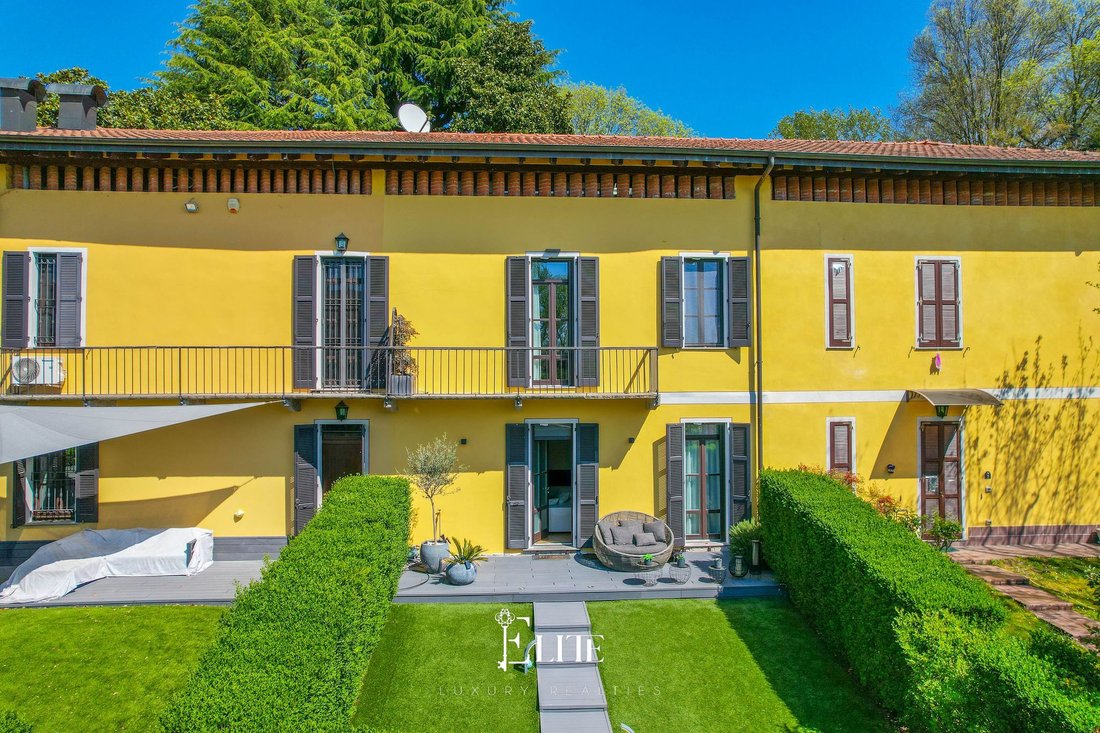 Villa in Sesto Calende, Lombardy, Italy 3 - 17668987