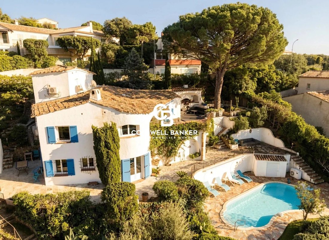 House in Les Issambres, Roquebrune-sur-Argens, France 4 - 17278570