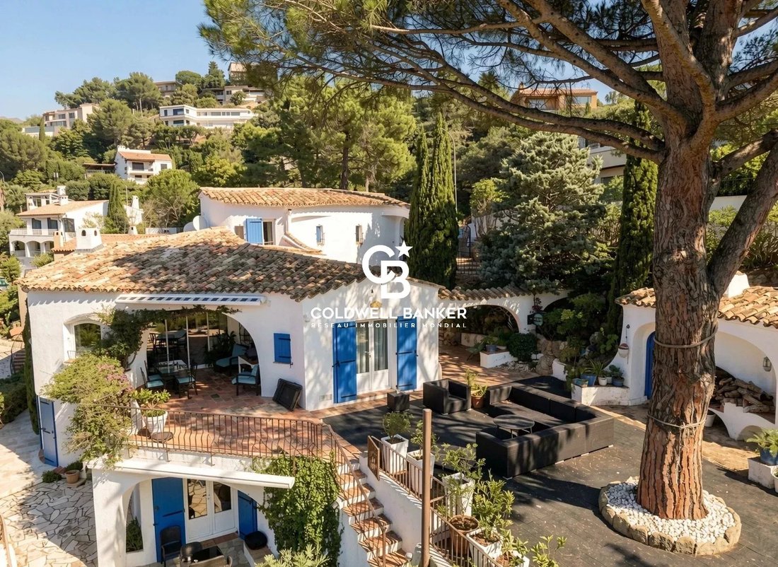 Haus in Les Issambres, Roquebrune-sur-Argens, Frankreich 1 - 17278570