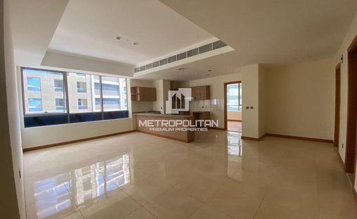 Apartment in Al Barsha 1, Al Barsha, Dubai 1
