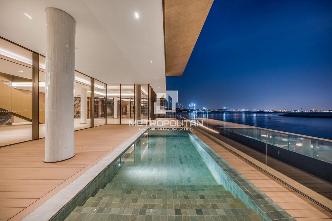 Villa in Jumeirah Bay, Dubai, United Arab Emirates 1 - 15503141
