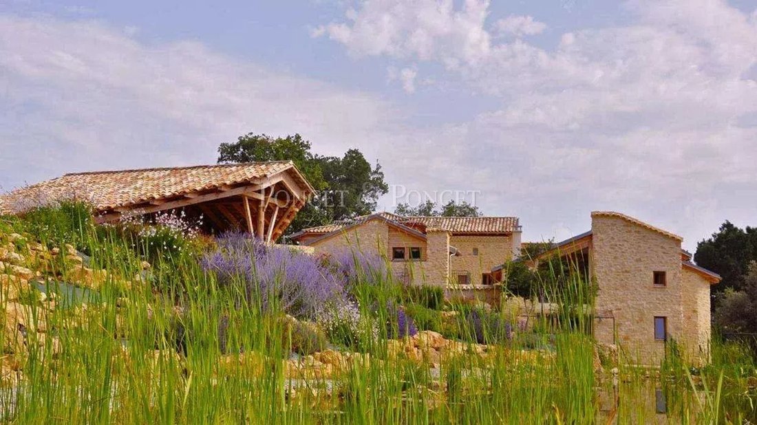 Villa in Sabran, Occitania, France 2 - 16331811