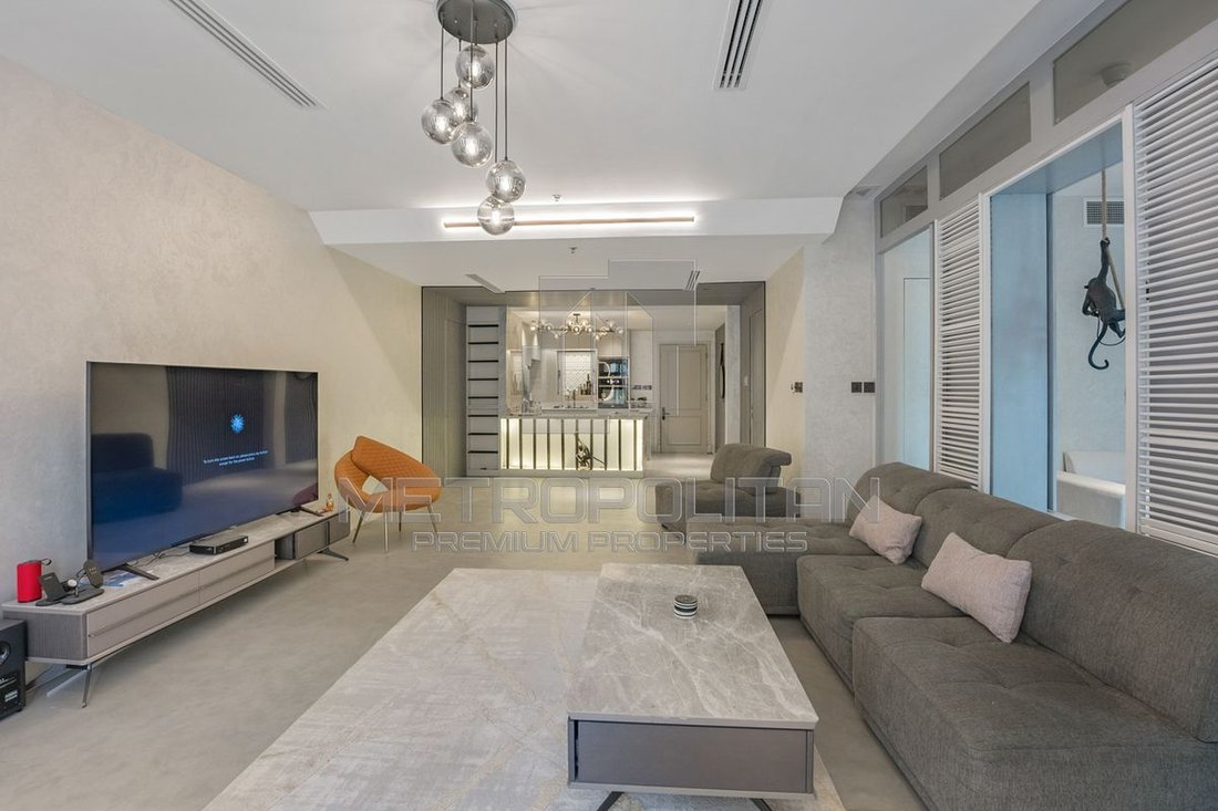 Apartment in Burj Khalifa Lake, Downtown Dubai, Dubai 3 - 16003493