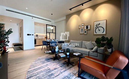 Apartment in JVC / Jumeirah Village Circle, Dubai, United Arab Emirates 1