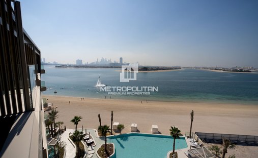 Apartment in Palm Jumeirah, Dubai, United Arab Emirates 1