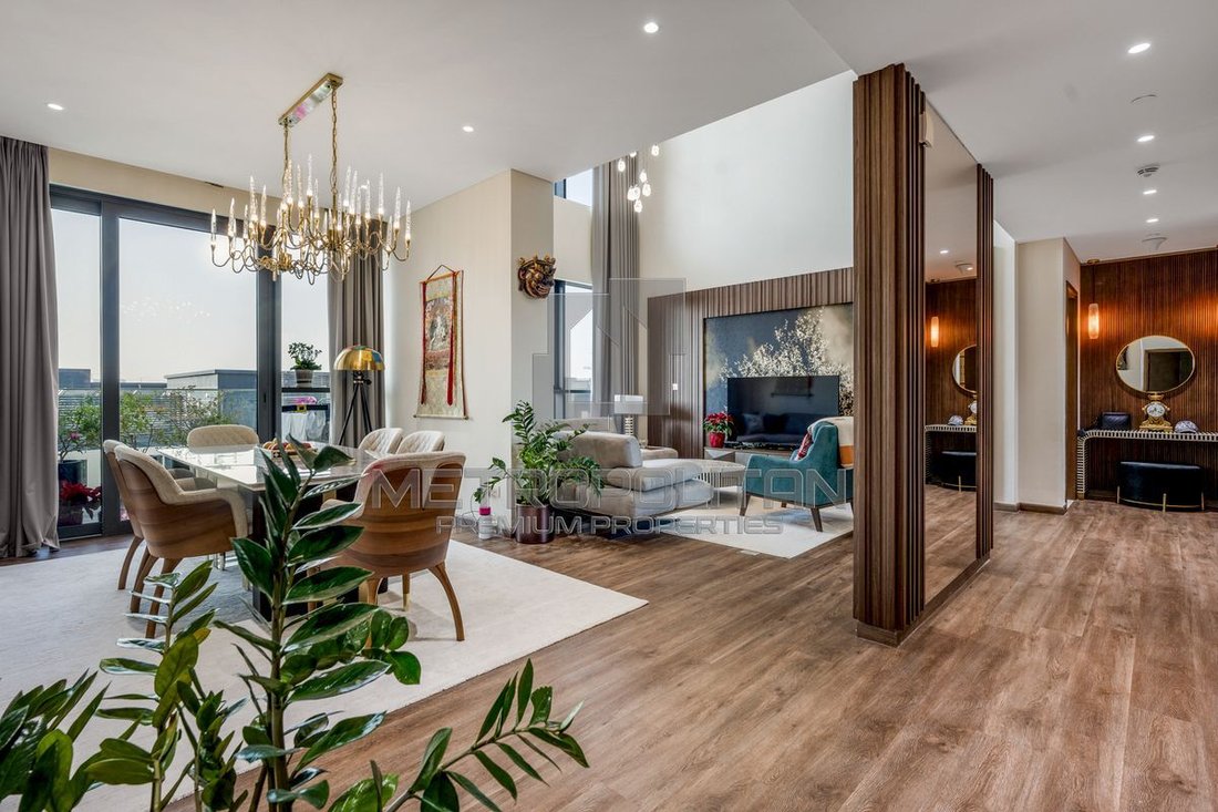House in City Walk, Dubai, United Arab Emirates 1 - 13646824