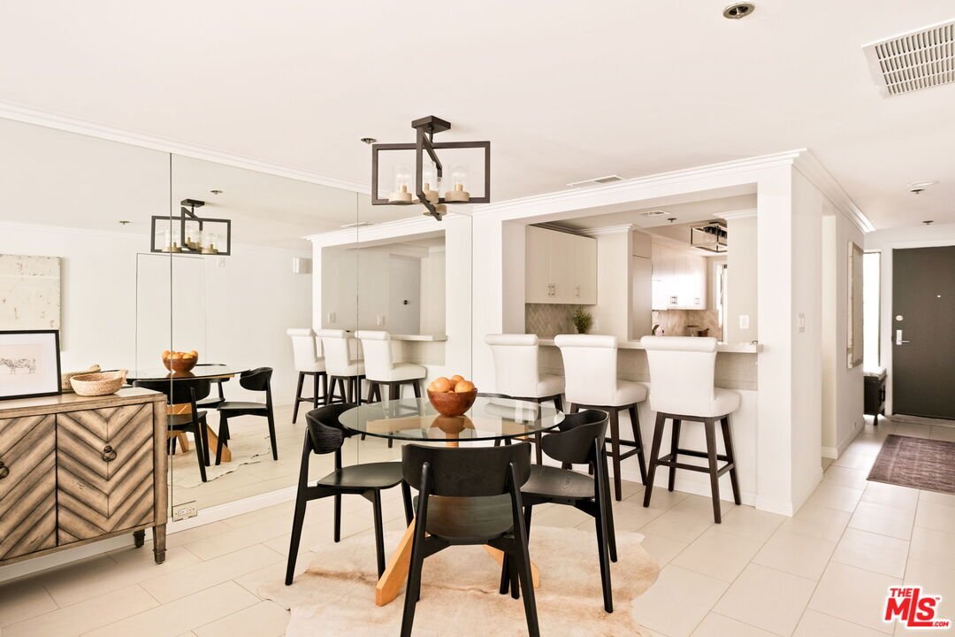 Condo in Santa Monica, California, United States 4 - 17669144