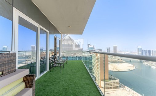 Apartment in Business Bay, Dubai, United Arab Emirates 1