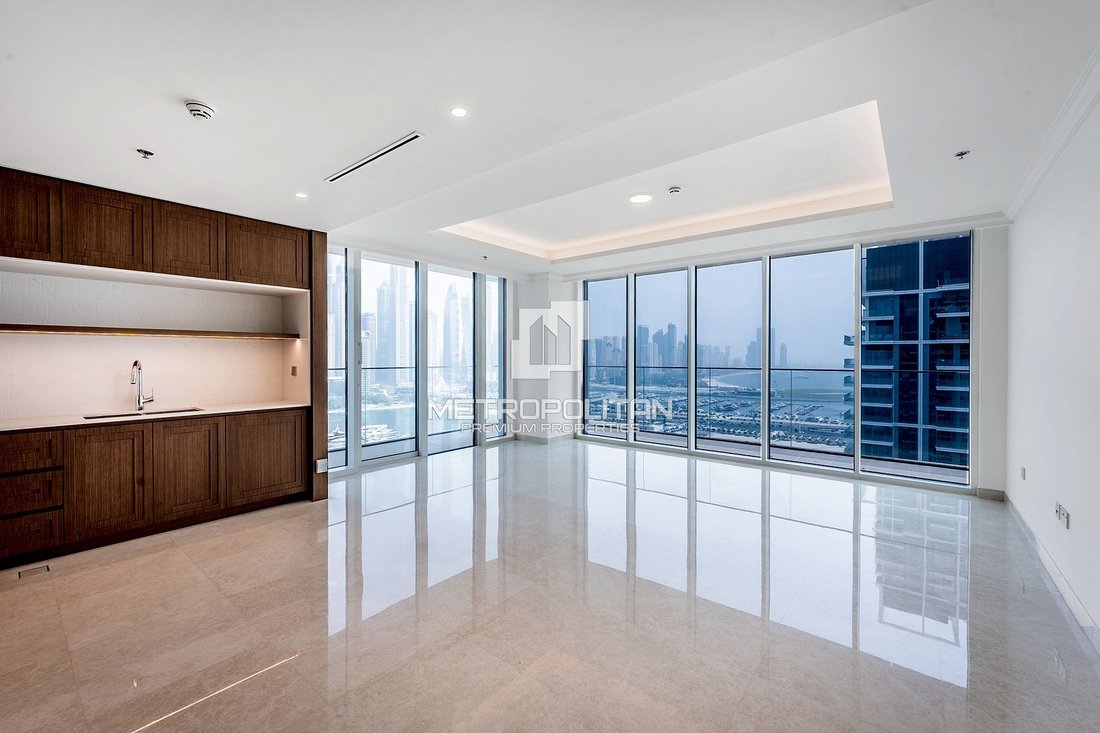 Apartment in Dubai Harbour, Dubai, United Arab Emirates 1 - 17669613