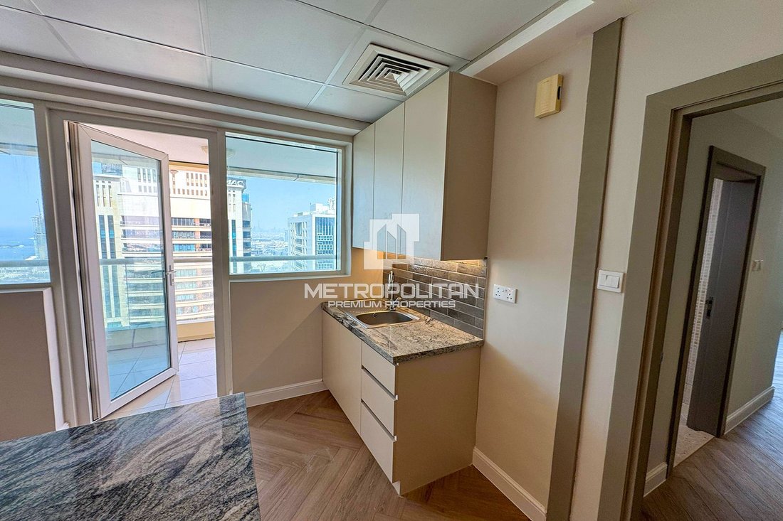 Apartment in Dubai Marina / Marsa Dubai, Dubai, United Arab Emirates 4 - 15486243