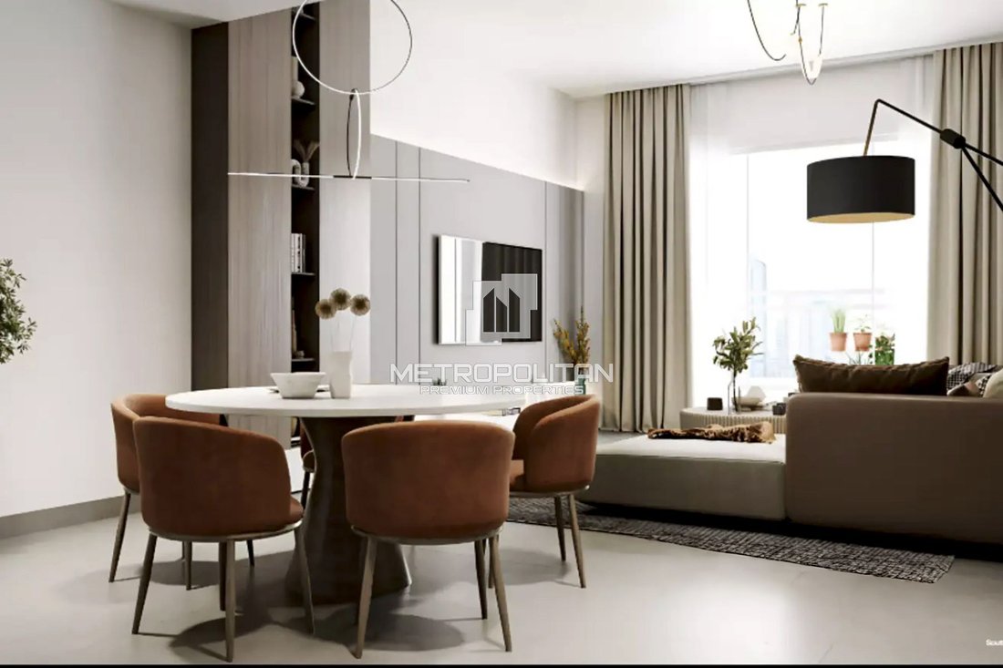 Apartment in Dubai, United Arab Emirates 1 - 15275069