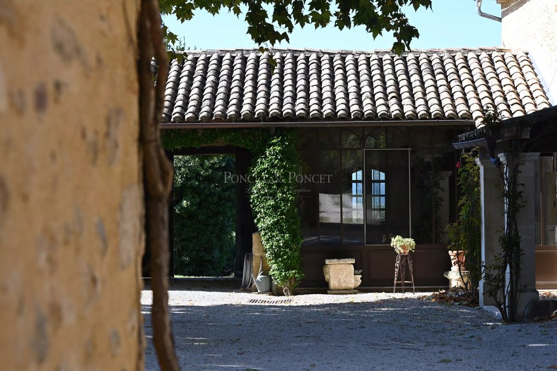 Villa in Lamotte-du-Rhone, Provence-Alpes-Côte d'Azur, France 3 - 16828515
