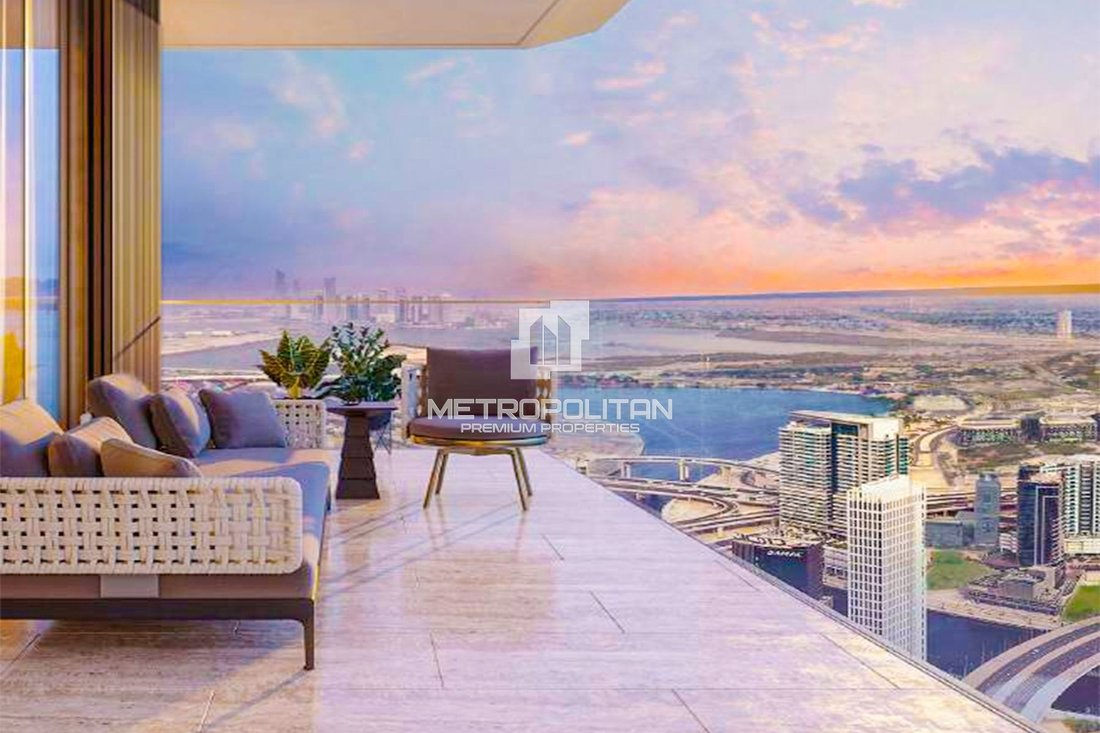 Apartment in Burj Khalifa Lake, Downtown Dubai, Dubai 1 - 16855176
