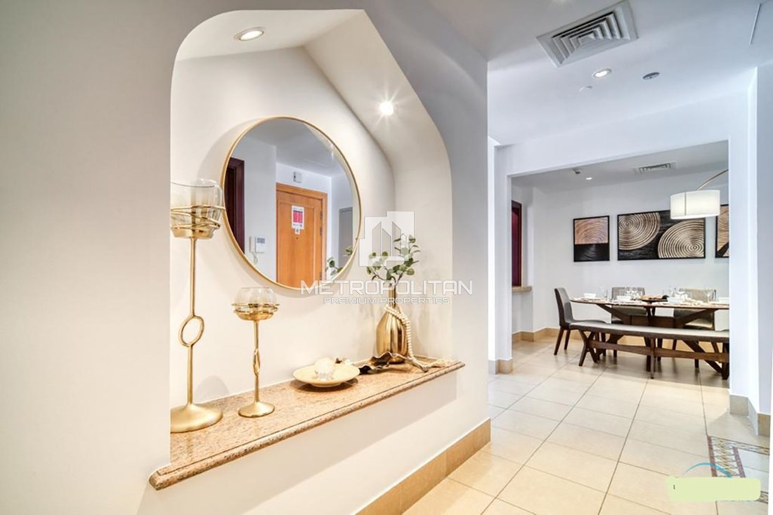Apartment in Downtown Dubai, Dubai, United Arab Emirates 2 - 15315236