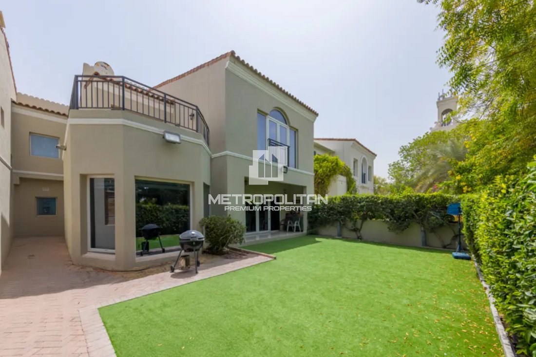 Villa in Al Hebiah First, Al Hebiah, Dubai 1 - 15816022