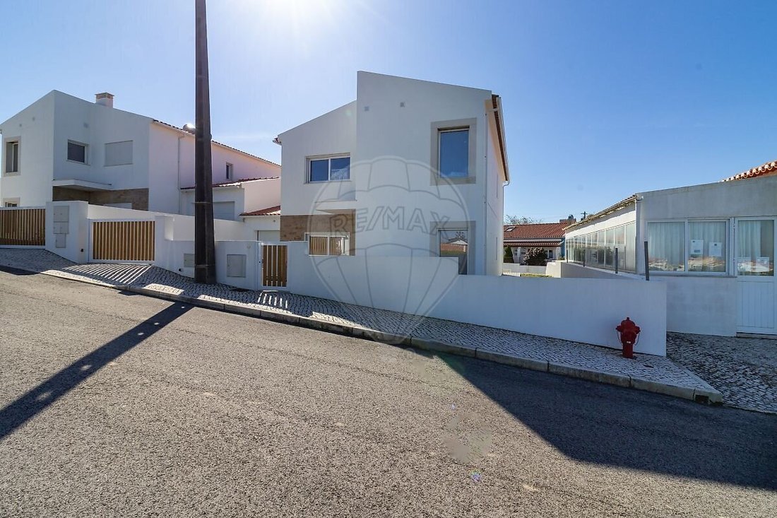 House in São João das Lampas, Lisbon, Portugal 2 - 17668953