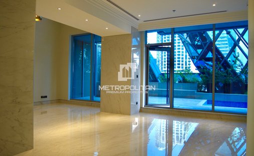 Apartment in Business Bay, Dubai, United Arab Emirates 1