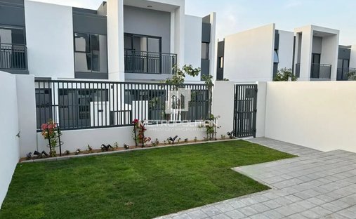 Townhouse in Wadi Al Safa 5, Wadi Al Safa, Dubai 1